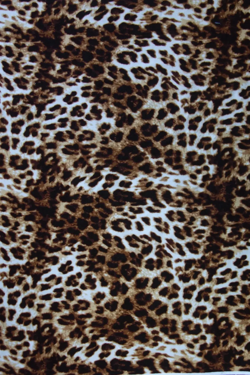 A46GEvNKDOcXVhT6VsjcRvr65kBGBOn9 拷贝.jpg