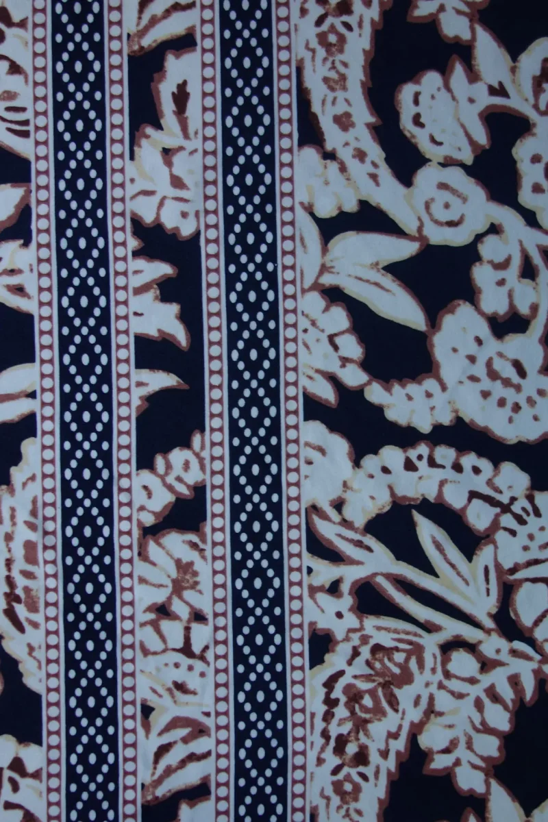 XYKw4oU4GYhRmRjDtbnNkNWa7vtwJj8M 拷贝.jpg