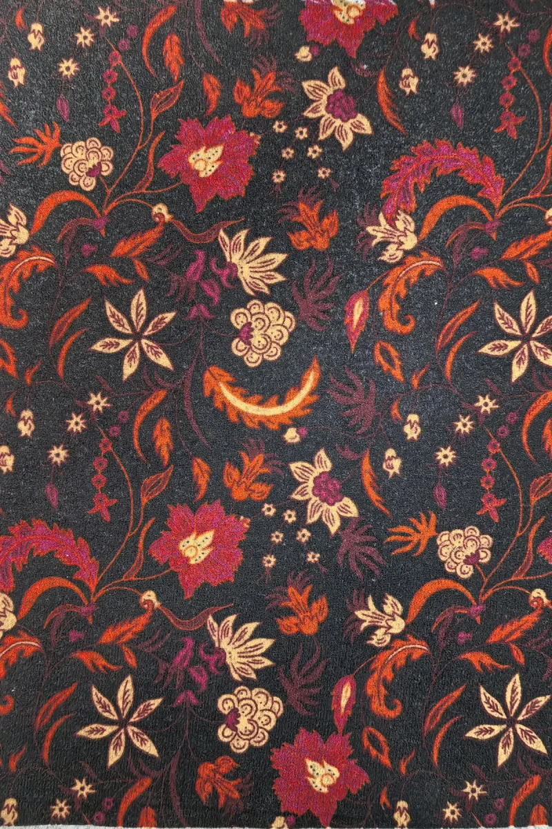 FQBB5AZhVpev9tv5LB0ObfR1qaLjUGe4